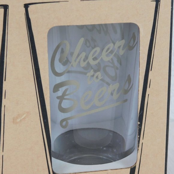 2 Pint Glasses Cheers to Beers in Plaid Box New Party Tailgate Fraternity Gift - Picture 4 of 4